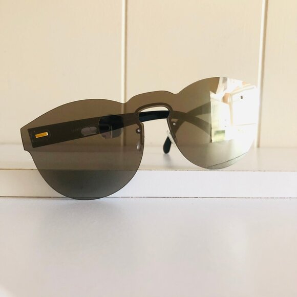 Mirror Shield Keyhole Sunglasses - Picture 5 of 7